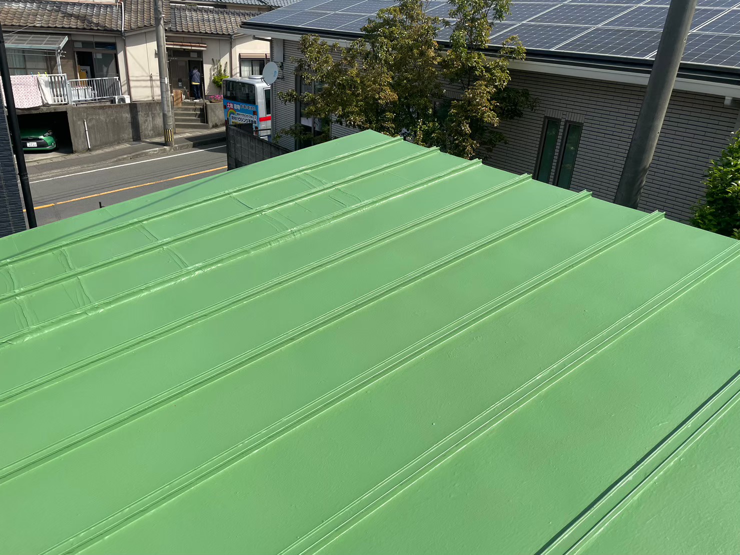 吉野　倉庫屋根塗装工事